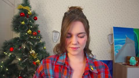 Snapshot of lyle_art chatting on December 25, 2024, 3:08 am hi im Lyle online show from December 25, 2024, 3:08 am