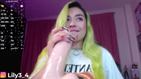 Snapshot of lyli3_4 chatting on March 11, 2026, 7:03 am lyli3_4 online show from March 11, 2026, 7:03 am