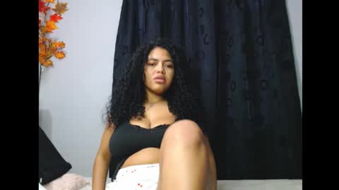 Snapshot of lylii_evans chatting on October 15, 2025, 10:21 pm lylii_evans online show from October 15, 2025, 10:21 pm