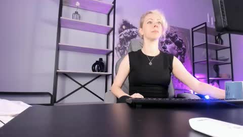 Lylith Skye NO NUDE model online show from September 11, 2025, 10:48 am