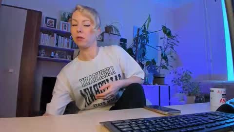 Snapshot of lylithskye chatting on March 17, 2026, 5:00 am Lylith Skye NO NUDE model online show from March 17, 2026, 5:00 am