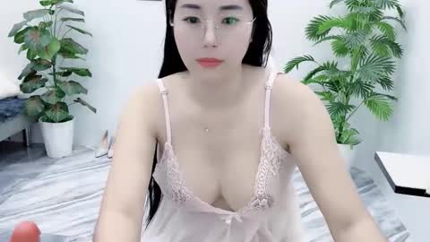 Snapshot of lyly_sweet97 chatting on September 25, 2025, 11:41 pm lyly_sweet97 online show from September 25, 2025, 11:41 pm