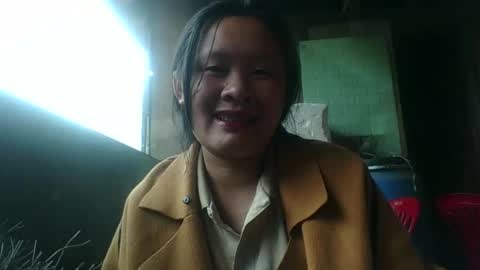 lylymai online show from September 26, 2025, 7:56 am