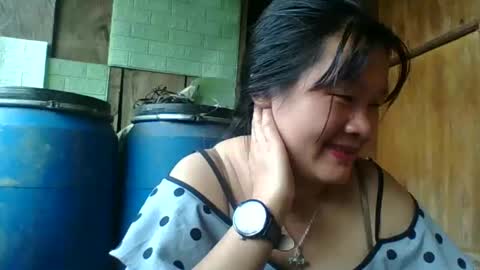 lylymai online show from October 8, 2025, 9:07 am