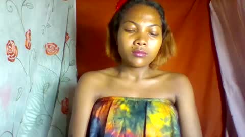 lyndah19 online show from January 18, 2026, 8:01 pm