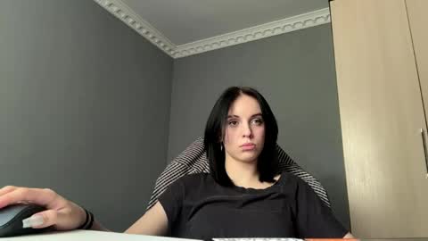 Eva online show from May 27, 2026, 7:38 am