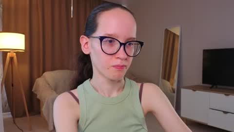 Sara online show from July 2, 2026, 4:13 pm