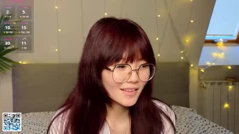 Suki online show from February 21, 2025, 1:33 pm