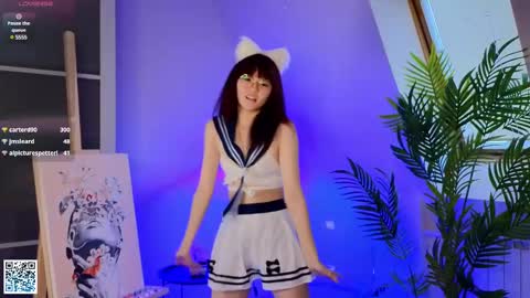 Suki online show from February 22, 2025, 12:40 pm