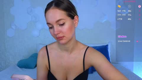 Lana online show from April 10, 2026, 3:34 am