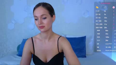 Lana online show from May 22, 2026, 4:30 am