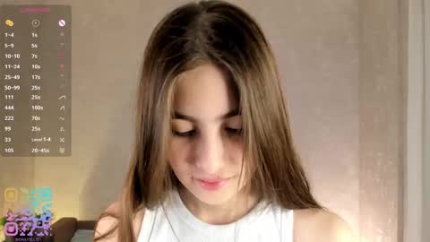 Snapshot of lynnaaspen chatting on October 26, 2025, 3:40 pm Ellie online show from October 26, 2025, 3:40 pm
