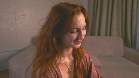 Snapshot of lynnalltop chatting on January 22, 2025, 11:01 am Natasha online show from January 22, 2025, 11:01 am