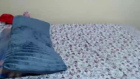 Snapshot of lynnesee chatting on March 17, 2026, 11:57 am lyenne online show from March 17, 2026, 11:57 am