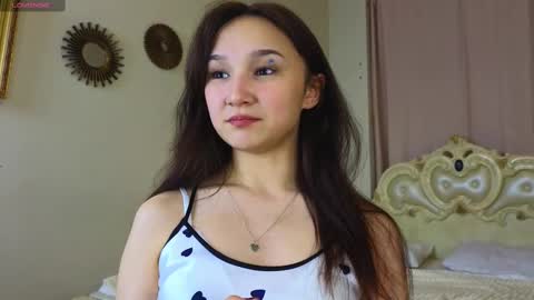 Snapshot of lynngroves chatting on February 20, 2025, 5:40 pm Lola online show from February 20, 2025, 5:40 pm