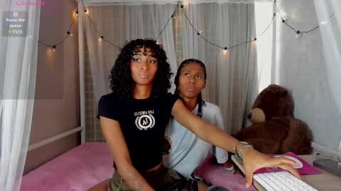 Lynx and Sun  online show from September 23, 2025, 10:02 pm