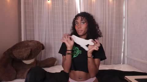 Lynx and Sun  online show from March 19, 2026, 5:28 pm