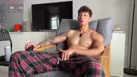 Dani online show from July 20, 2026, 5:33 am