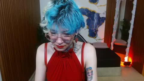 lyra_tay online show from April 26, 2026, 11:30 am