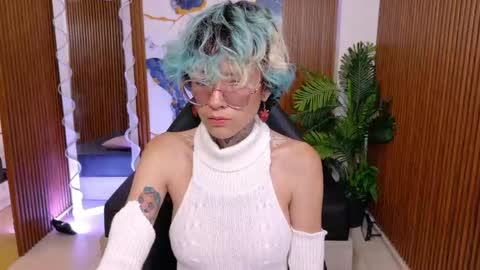 lyra_tay online show from May 26, 2026, 7:10 pm