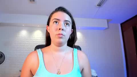 Snapshot of lyssa_muller chatting on November 1, 2025, 2:08 pm Lyssa  Everyday From 0700 to 1630 Col Time online show from November 1, 2025, 2:08 pm