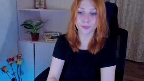 Snapshot of lyssan_xo chatting on November 1, 2025, 5:59 pm lyssan_xo online show from November 1, 2025, 5:59 pm