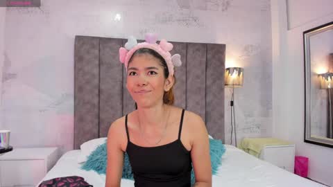 Lyxi online show from January 30, 2025, 11:44 am