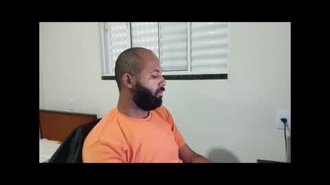m0ren01995 online show from June 4, 2026, 6:36 pm