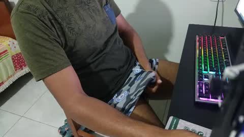 m0ren01995 online show from July 6, 2026, 8:33 am