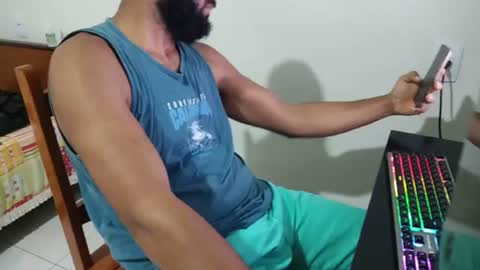 m0ren01995 online show from July 25, 2026, 11:08 am