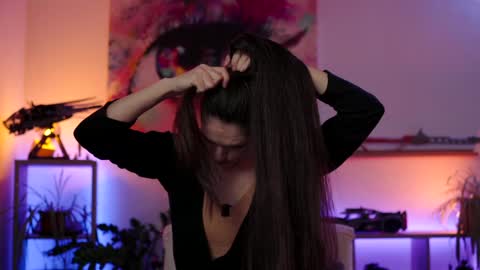 Snapshot of m1agarand chatting on February 3, 2025, 10:11 pm M1A  Dddy online show from February 3, 2025, 10:11 pm