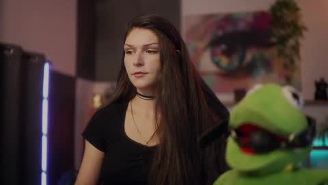 Snapshot of m1agarand chatting on September 24, 2025, 8:34 pm M1A  Dddy online show from September 24, 2025, 8:34 pm