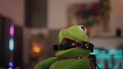 Snapshot of m1agarand chatting on September 30, 2025, 5:51 pm M1A  Dddy online show from September 30, 2025, 5:51 pm