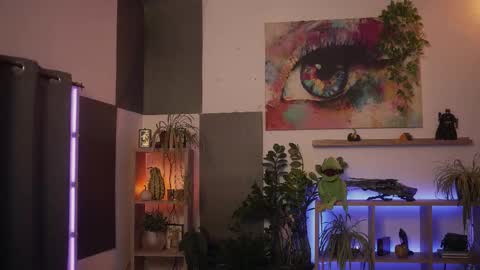 Snapshot of m1agarand chatting on October 13, 2025, 10:32 pm M1A  Dddy online show from October 13, 2025, 10:32 pm