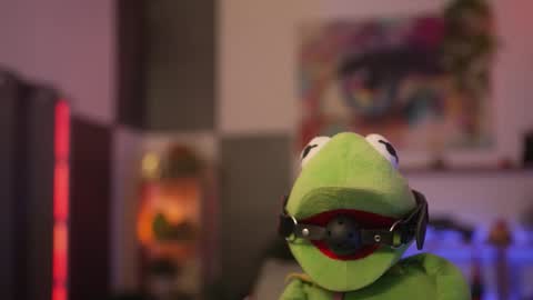 Snapshot of m1agarand chatting on October 21, 2025, 9:26 pm M1A  Dddy online show from October 21, 2025, 9:26 pm