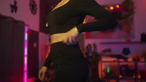 Snapshot of m1agarand chatting on October 23, 2025, 9:02 pm M1A  Dddy online show from October 23, 2025, 9:02 pm