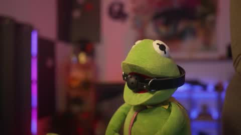 M1A  Dddy online show from November 6, 2025, 7:48 pm