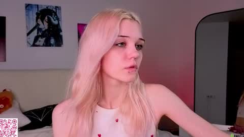 Snapshot of m1m1_angels chatting on June 30, 2026, 1:06 am Mimi GTM1 0200am-0945am Mon Tue Wed Thu Fri online show from June 30, 2026, 1:06 am