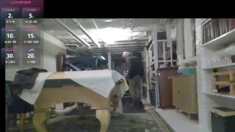 m54whrdn online show from February 17, 2025, 3:04 am