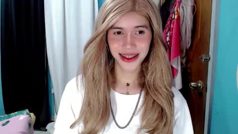 MARIA online show from May 4, 2026, 11:28 am