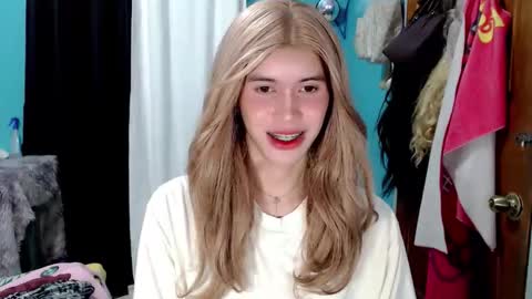 MARIA online show from May 5, 2026, 3:20 pm