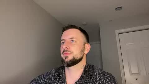 m_stephen online show from June 25, 2026, 3:06 am