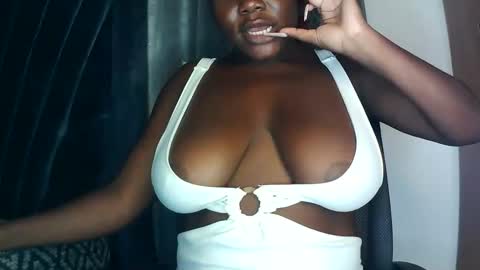 m_tits3 online show from January 8, 2026, 10:56 pm