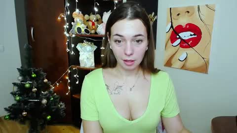 Snapshot of m_vikki chatting on January 11, 2025, 1:11 pm Vikki online show from January 11, 2025, 1:11 pm