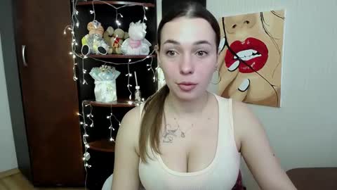 Snapshot of m_vikki chatting on March 4, 2025, 11:08 am Vikki online show from March 4, 2025, 11:08 am