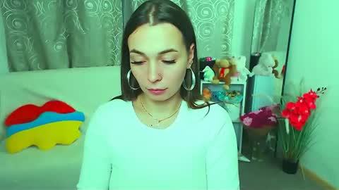Vikki online show from June 12, 2026, 11:20 am