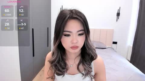 Snapshot of maakimita chatting on October 19, 2025, 7:42 am maakimita online show from October 19, 2025, 7:42 am