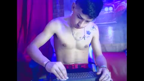 itgram pezlo josue online show from December 4, 2024, 2:09 am