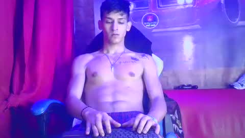 itgram pezlo josue online show from December 16, 2024, 5:38 am