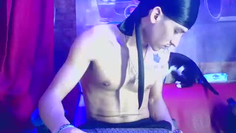 itgram pezlo josue online show from December 21, 2024, 6:52 am